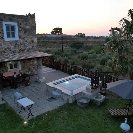 Traditional With Swimming Pool, Lawn Yard And Bbq * Kos By