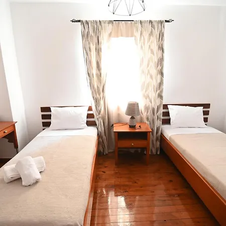 Willa Traditional With Swimming Pool, Lawn Yard And Bbq Miasto Kos